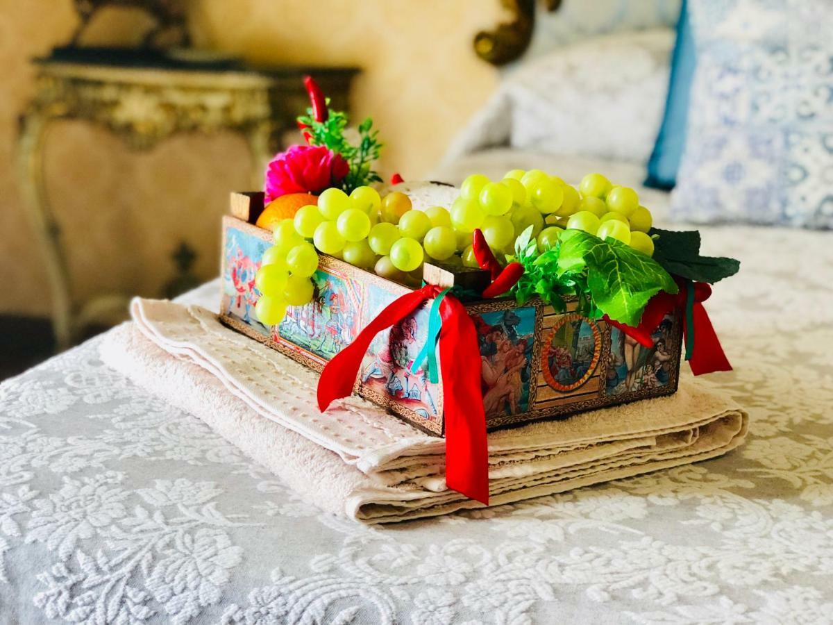 Bed and Breakfast Dimora Umberto Катанія Екстер'єр фото